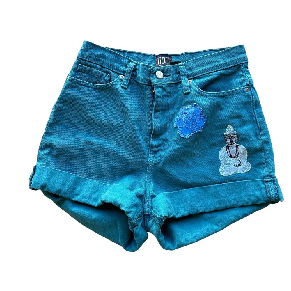 BDG Mom Jean Short Denim Turquoise Size 26 High Rise 5 Pocket Cuffed Relax Fit